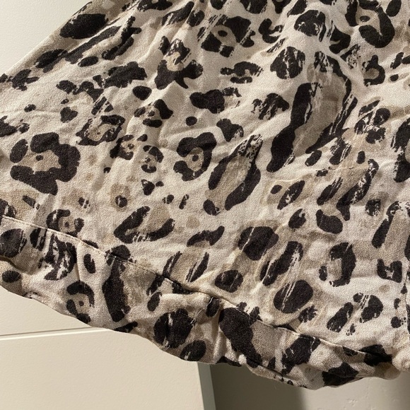 🎉Limited Time Price🎉 Spell Wild Ones Shorts - Large - Picture 8 of 16